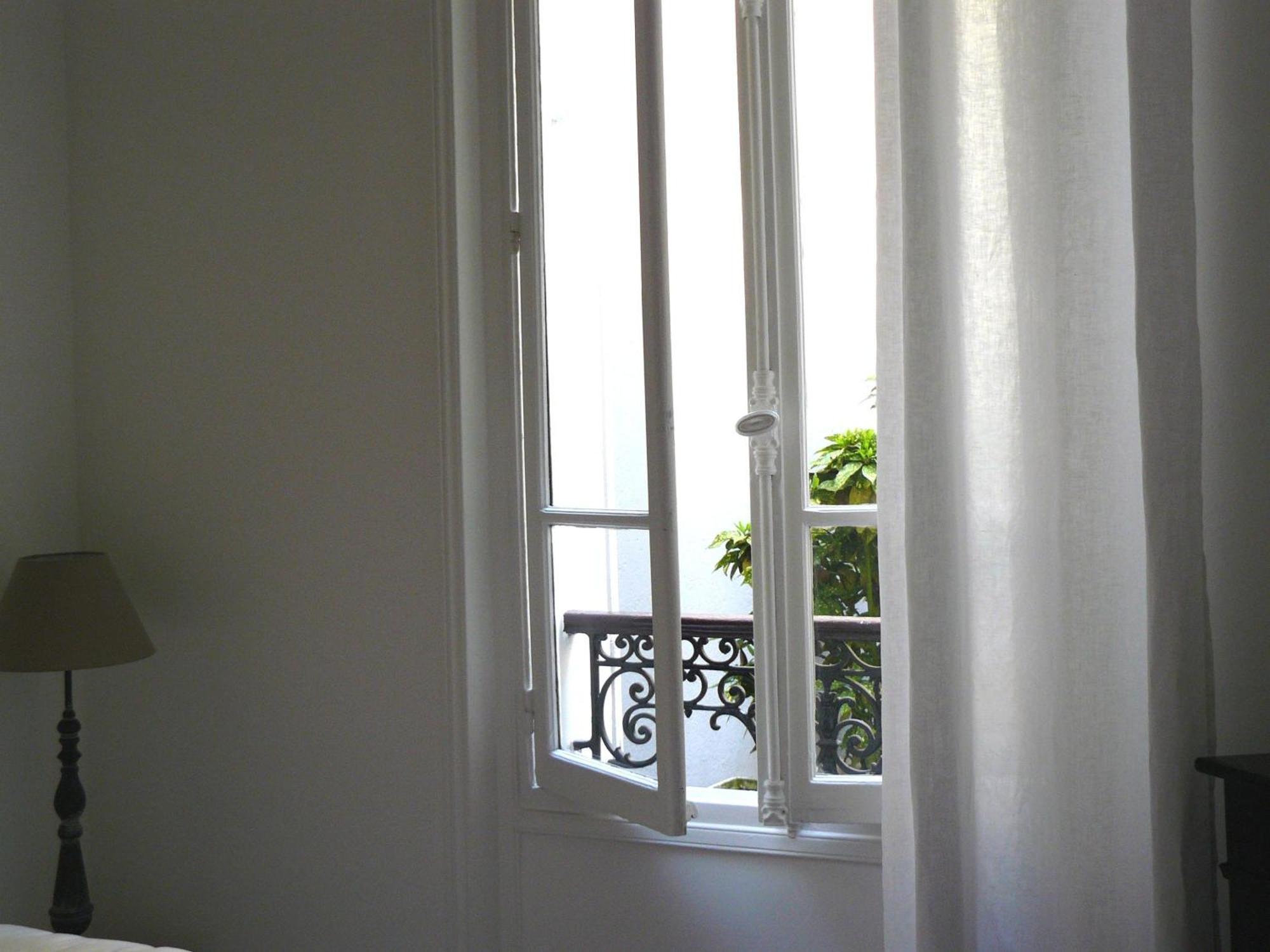 La Cour Du 5Eme - Chambre D'Hotes Paris Dış mekan fotoğraf